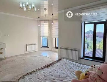 7-бөлмелі үй, 8 соттық, 360 м², 8-нобай
