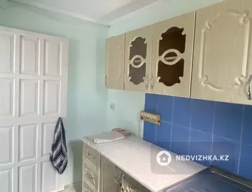 3-комнатная квартира, этаж 1 из 2, 70 м²
