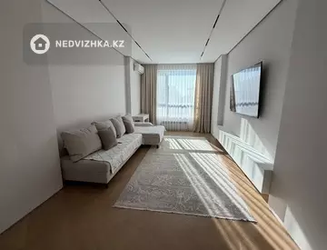 4-комнатная квартира, этаж 10 из 12, 110 м²