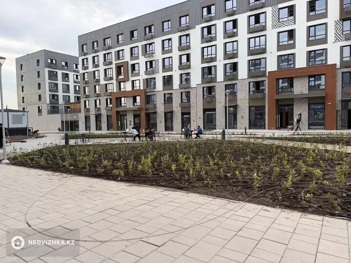 3-комнатная квартира, этаж 5 из 6, 77 м², фотография 3