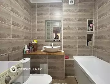 1-комнатная квартира, этаж 9 из 10, 67 м², миниатюра 11