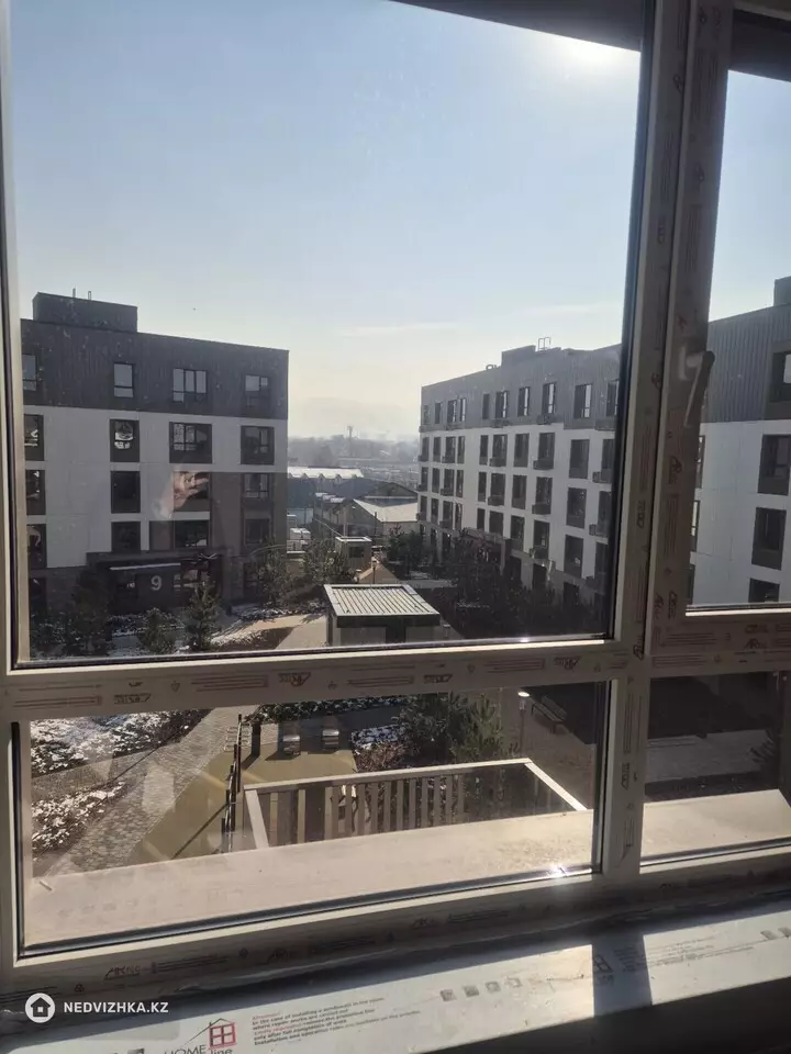 3-комнатная квартира, этаж 5 из 6, 77 м², фотография 4