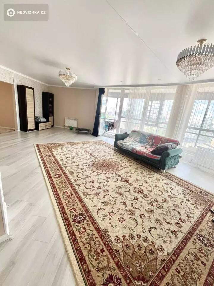 4-комнатная квартира, этаж 5 из 13, 175 м², 3-фотосурет
