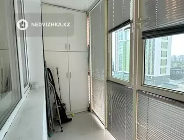 2-комнатная квартира, этаж 6 из 15, 60 м², миниатюра 12