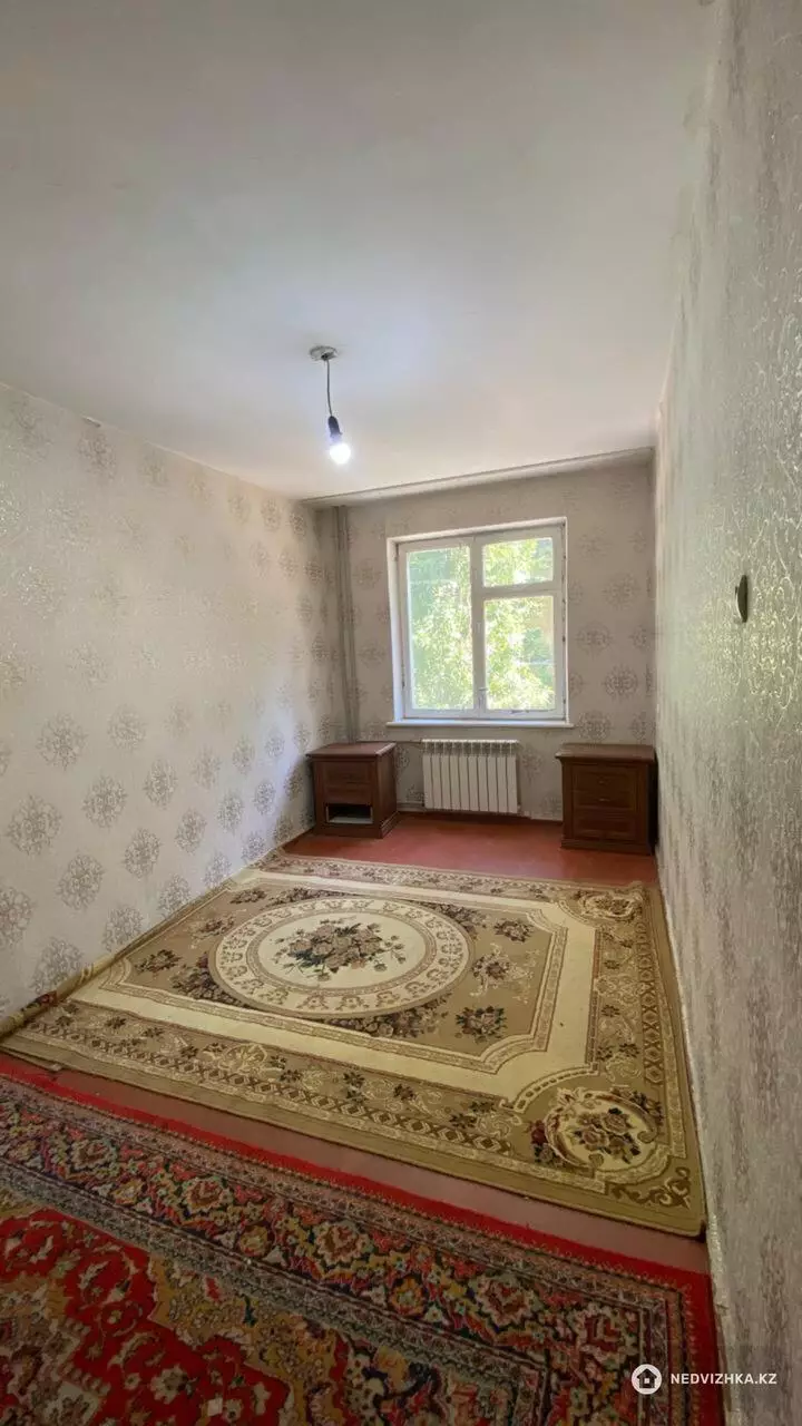 2-комнатная квартира, этаж 2 из 5, 44 м², фотография 4