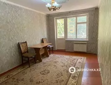2-комнатная квартира, этаж 2 из 5, 44 м², миниатюра 2