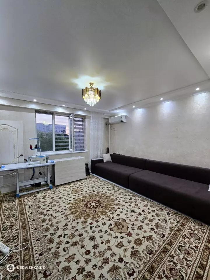 2-комнатная квартира, этаж 3 из 9, 64 м²