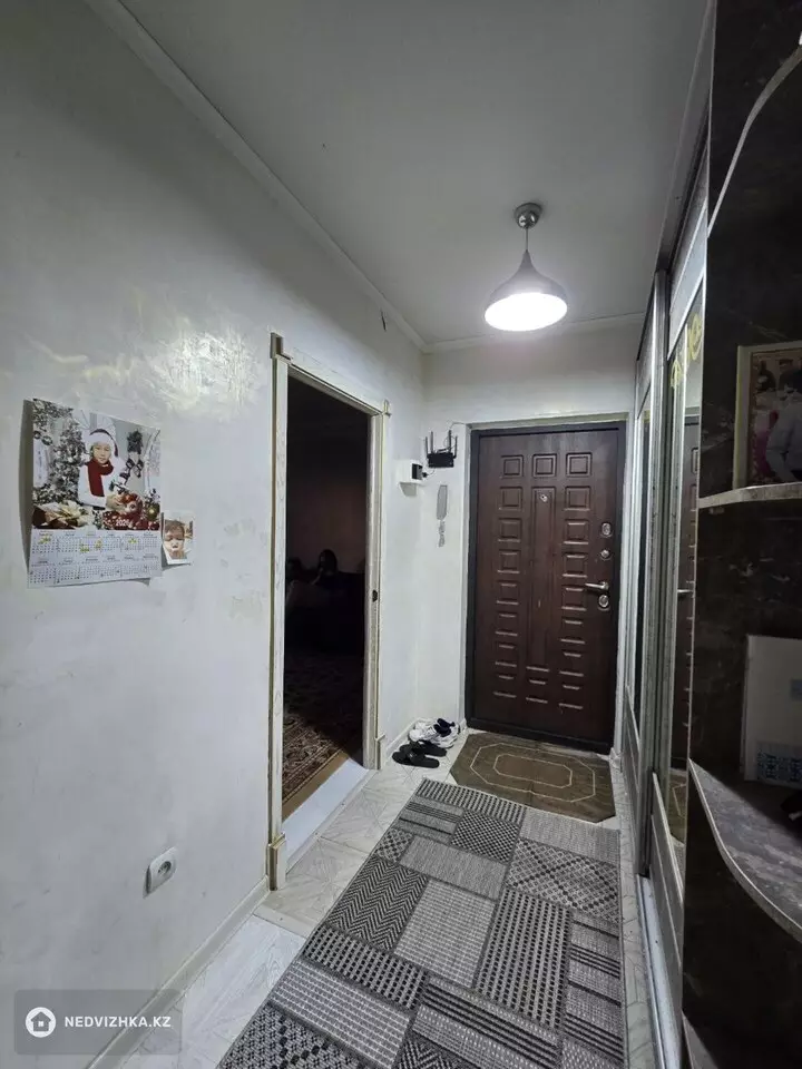 2-комнатная квартира, этаж 3 из 9, 64 м², фотография 5