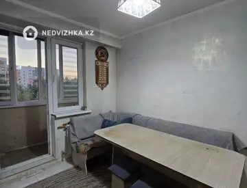 2-комнатная квартира, этаж 3 из 9, 64 м², миниатюра 11