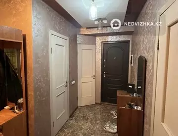 3-бөлмелі пәтер, қабат 3 барлық қабат саны 4, 63 м², 10-нобай