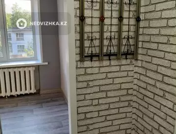 1-комнатная квартира, этаж 3 из 5, 26 м²