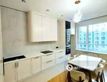 3-комнатная квартира, этаж 4 из 16, 71 м²