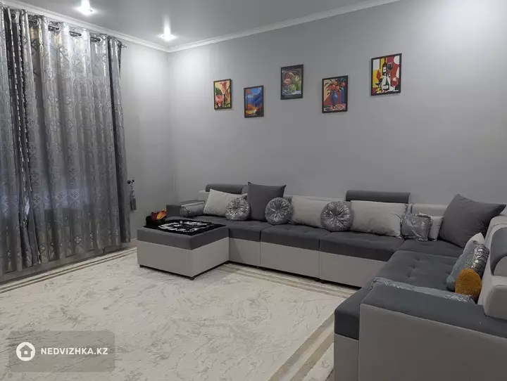 8-комнатный дом, 10 соток, 450 м², фотография 4
