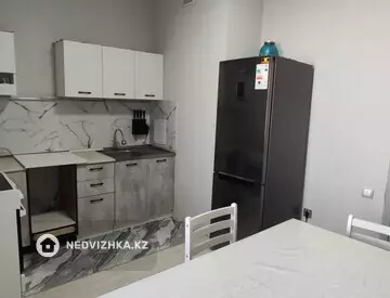 3-комнатная квартира, этаж 7 из 10, 105 м²