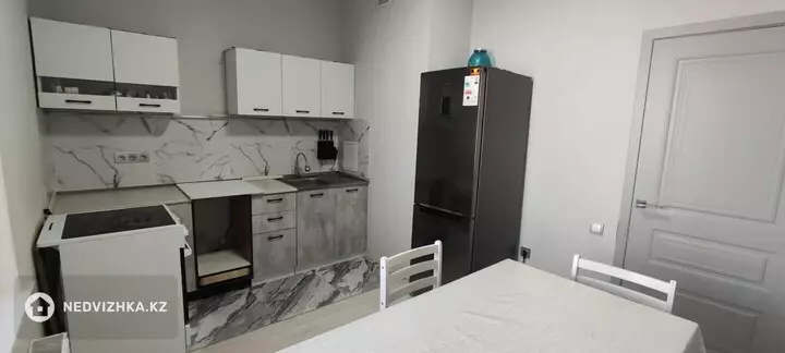 3-бөлмелі пәтер, қабат 7 барлық қабат саны 10, 105 м², 3-фотосурет