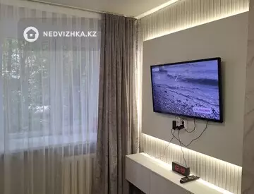 1-комнатная квартира, этаж 1 из 9, 19 м²