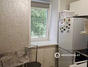1-комнатная квартира, этаж 1 из 9, 19 м²