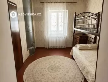 4-комнатная часть дома, 4 соток, 120 м²