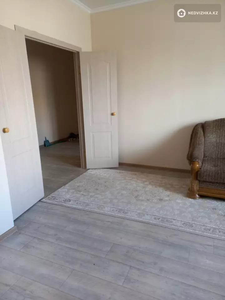 2-комнатная квартира, этаж 3 из 9, 61 м², фотография 3