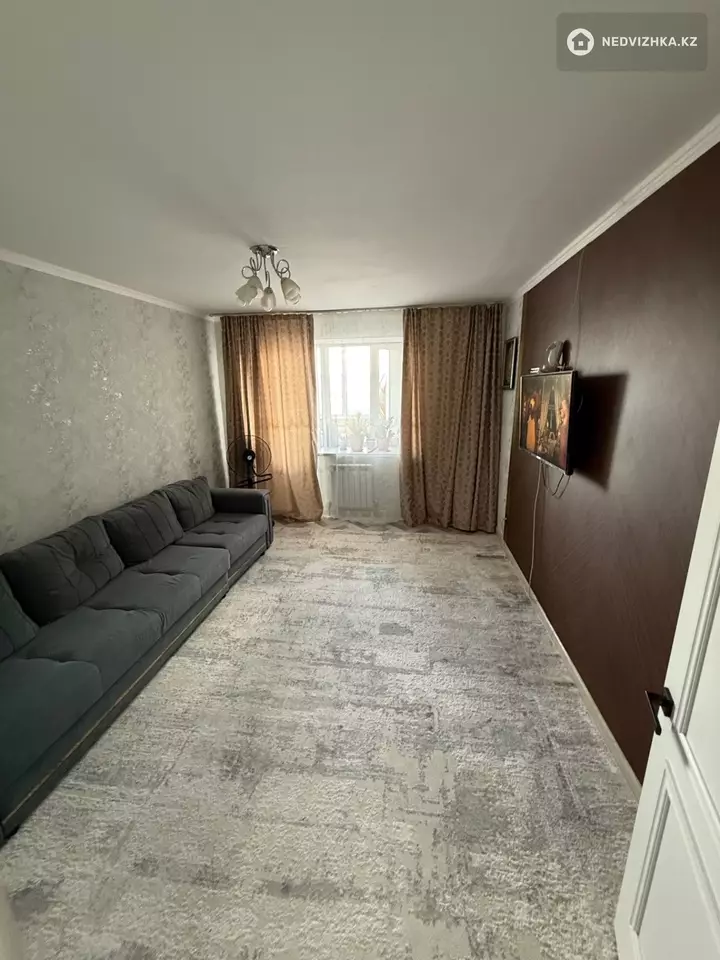 2-комнатная квартира, этаж 5 из 5, 56 м², фотография 3