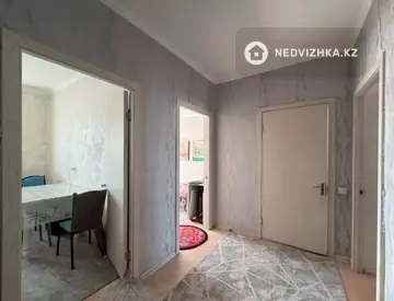 2-комнатная квартира, этаж 8 из 9, 62 м², миниатюра 6