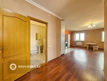 3-комнатная квартира, этаж 9 из 10, 147 м²