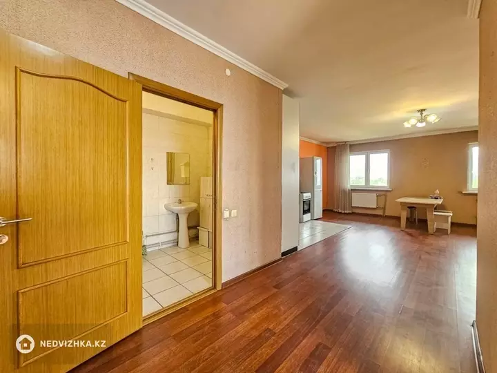 3-комнатная квартира, этаж 9 из 10, 147 м², фотография 5