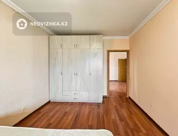 3-комнатная квартира, этаж 9 из 10, 147 м², миниатюра 10