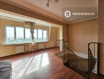 3-комнатная квартира, этаж 9 из 10, 147 м², миниатюра 12