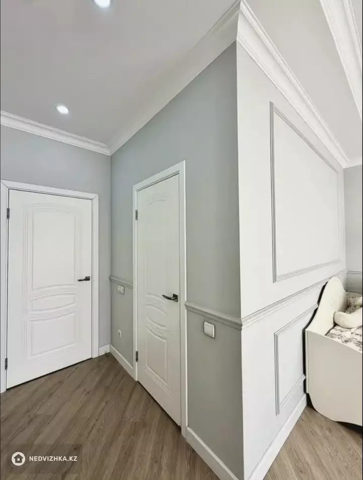 3-комнатная квартира, этаж 4 из 15, 110 м², фотография 4