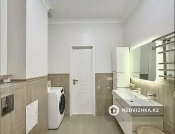 3-комнатная квартира, этаж 4 из 15, 110 м², миниатюра 9