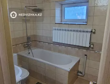 3-комнатная квартира, этаж 2 из 5, 63 м², миниатюра 9