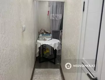 3-комнатная квартира, этаж 4 из 5, 59 м²