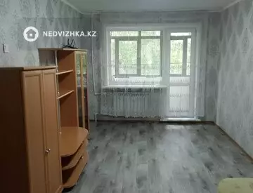 2-комнатная квартира, этаж 4 из 5, 44 м², миниатюра 1