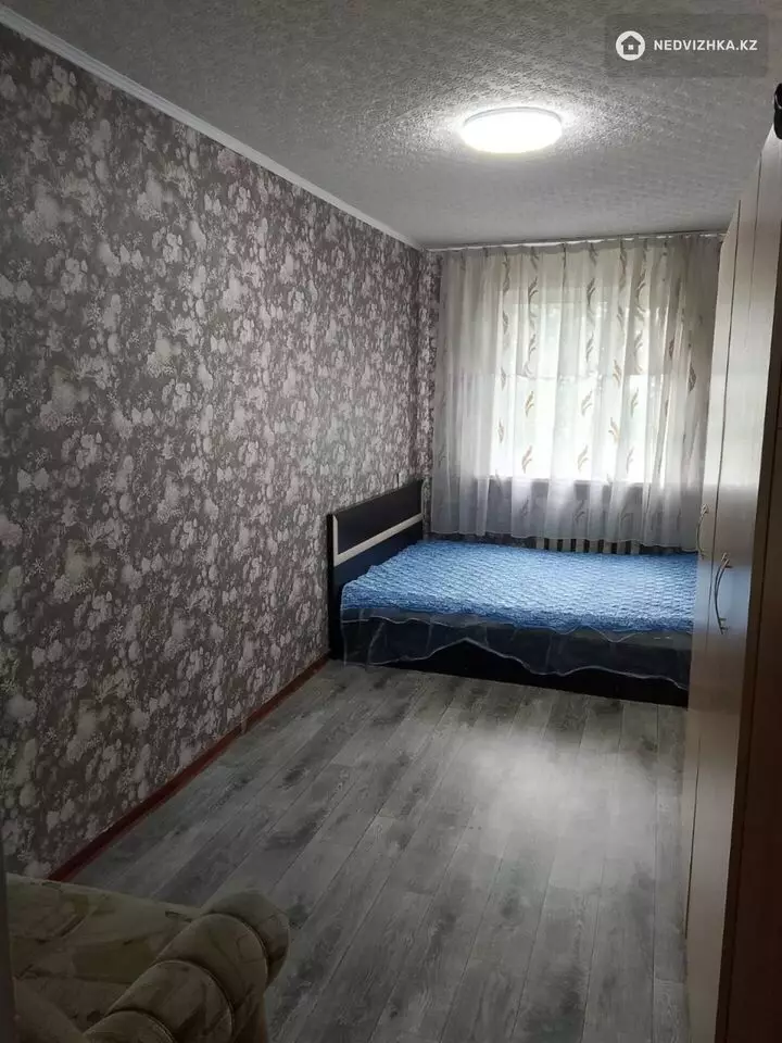 2-комнатная квартира, этаж 4 из 5, 44 м², фотография 5