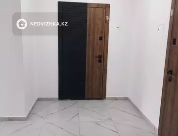 1-комнатная квартира, этаж 2 из 9, 52 м²
