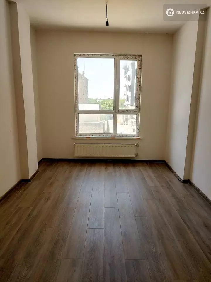 1-комнатная квартира, этаж 2 из 9, 52 м², фотография 4