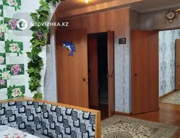 5-бөлмелі үй, 13 соттық, 110 м², 8-нобай