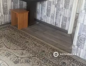 1-комнатная квартира, этаж 11 из 12, 40 м²