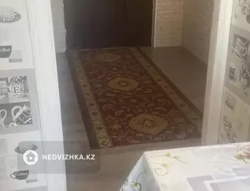 1-комнатная квартира, этаж 11 из 12, 40 м²