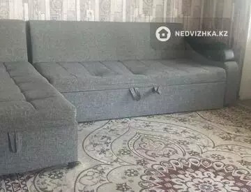 1-комнатная квартира, этаж 11 из 12, 40 м²