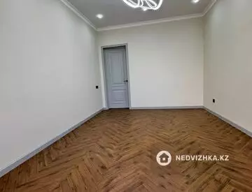 4-комнатная квартира, этаж 3 из 9, 130 м²