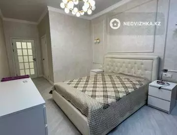 4-комнатная квартира, этаж 9 из 12, 111 м²