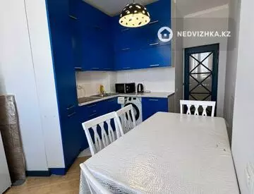 1-комнатная квартира, этаж 10 из 12, 50 м², миниатюра 6