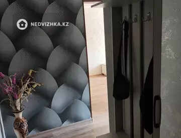 1-комнатная квартира, этаж 4 из 4, 30 м²