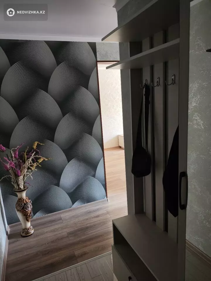 1-комнатная квартира, этаж 4 из 4, 30 м², фотография 5