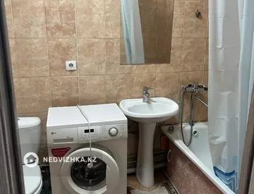 2-комнатная квартира, этаж 9 из 9, 69 м², миниатюра 7