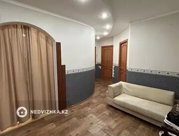 3-комнатная квартира, этаж 3 из 9, 76 м²