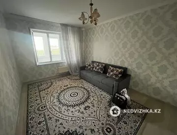 1-комнатная квартира, этаж 4 из 5, 49 м²