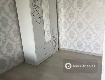 1-комнатная квартира, этаж 4 из 5, 49 м²